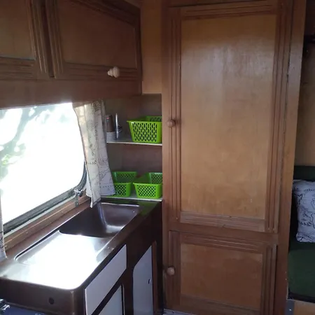 Ddr Wohnwagen Qek Aero * Sandau