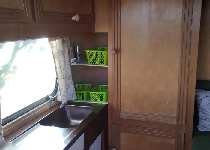 Ddr Wohnwagen Qek Aero * Sandau